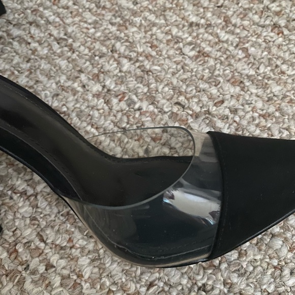 Forever21 black pointy heel - Picture 5 of 8